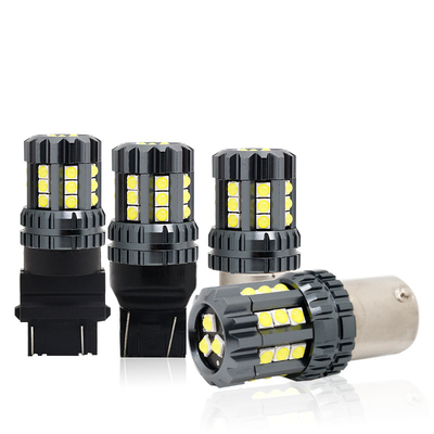 Witte LED-auto-draailichten Auto 12V 24V 2835 45SMD 1156 1157 T25 3156 3157 T20 7440 7443 Canbus-lampen Auto Led